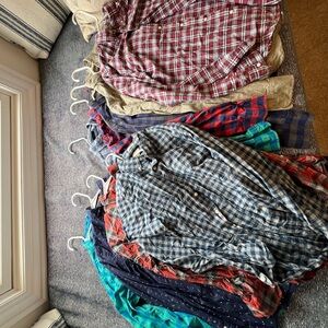 Lot of 9 J.Crew Men’s EUC long sleeved button downs